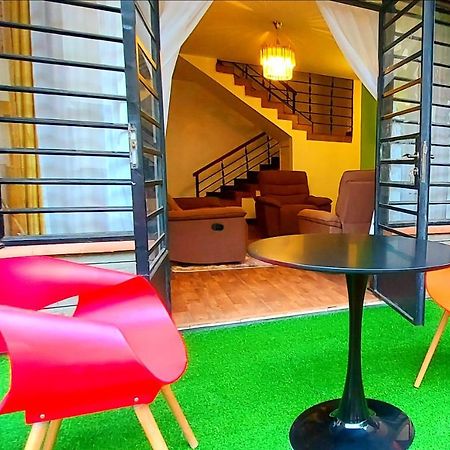 Pleasant Nest Homestay Near Jkia Airport And Sgr Station Nairobi Eksteriør bilde